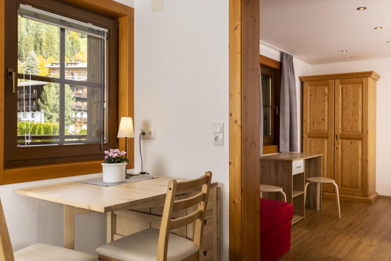 Haus Arnika Apartment Sankt Jakob in Defereggen Exterior foto
